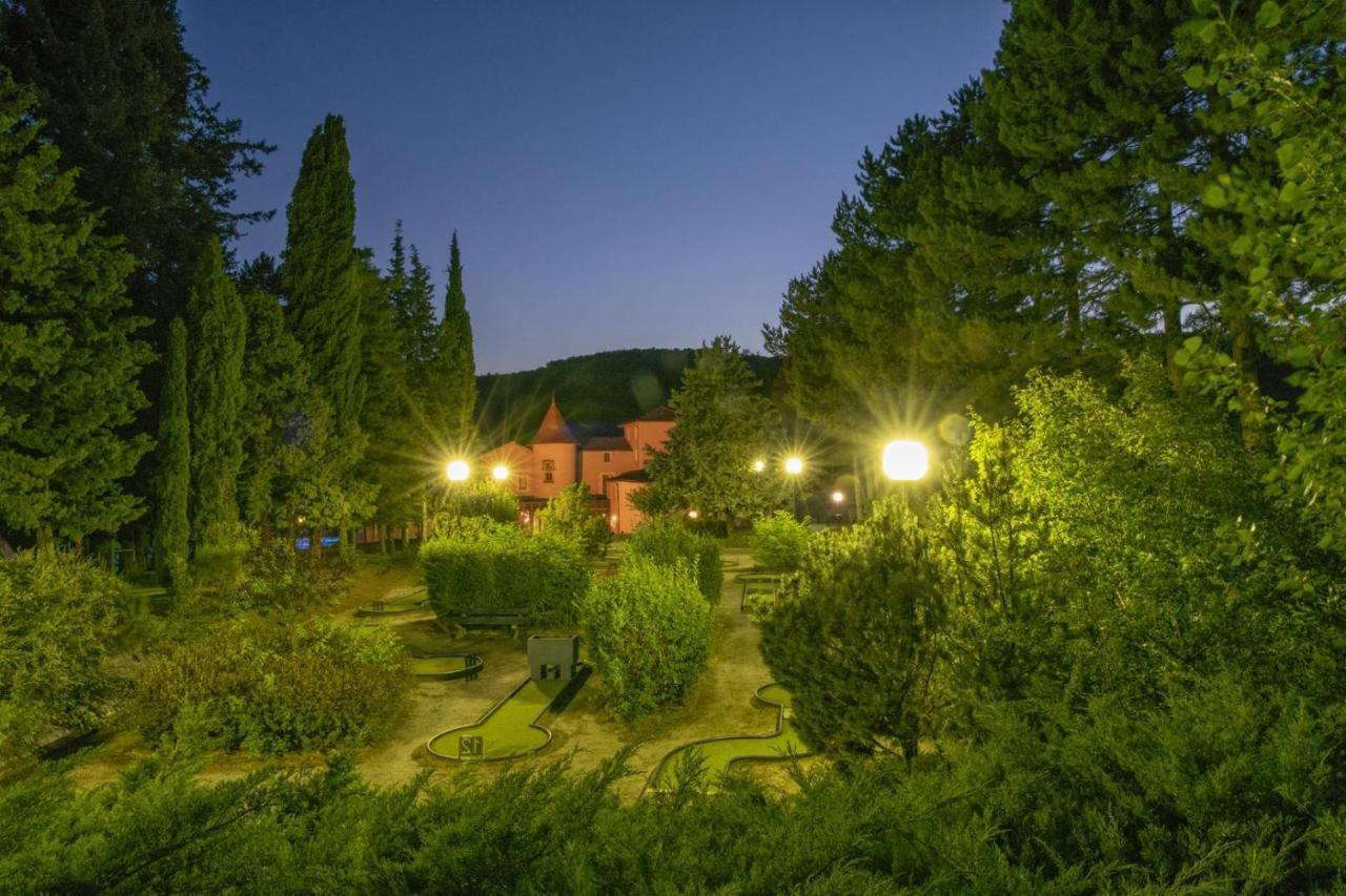 Chateau De Collonges Saint-Donat-sur-lʼHerbasse エクステリア 写真